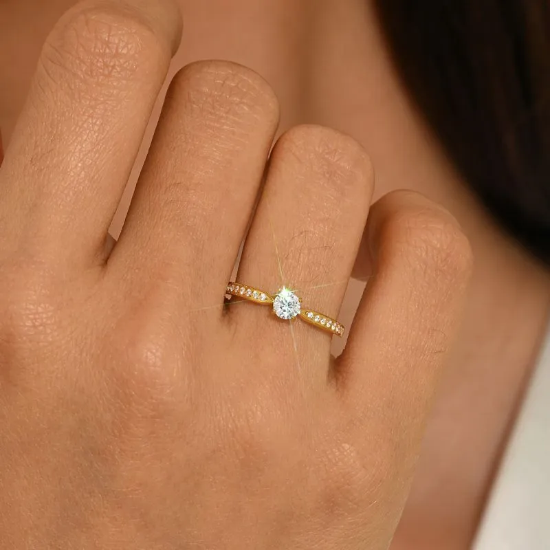 Gold-Simple-Single-Zircon-Twisted-Band-Ring (1).webp