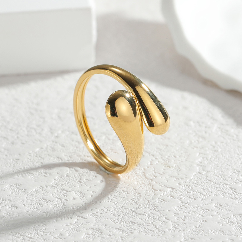 Gold Stainless Steel Ring with blue cubic zirconia (copy)
