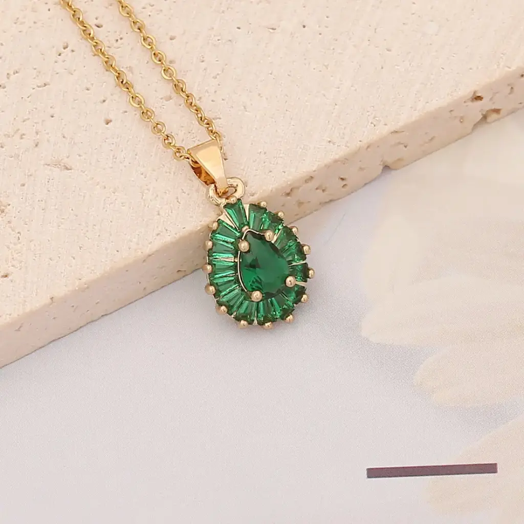 Stainless Steel 18K Gold Plated Zircon Pendant Necklace