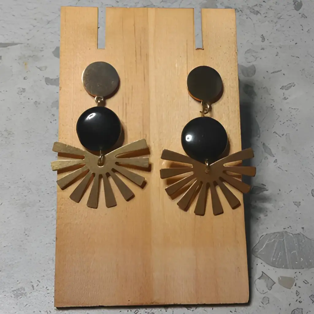 [gse95] Gold plated Stainless Steel stud earrings with Natural Black stone beads and raw brass charms