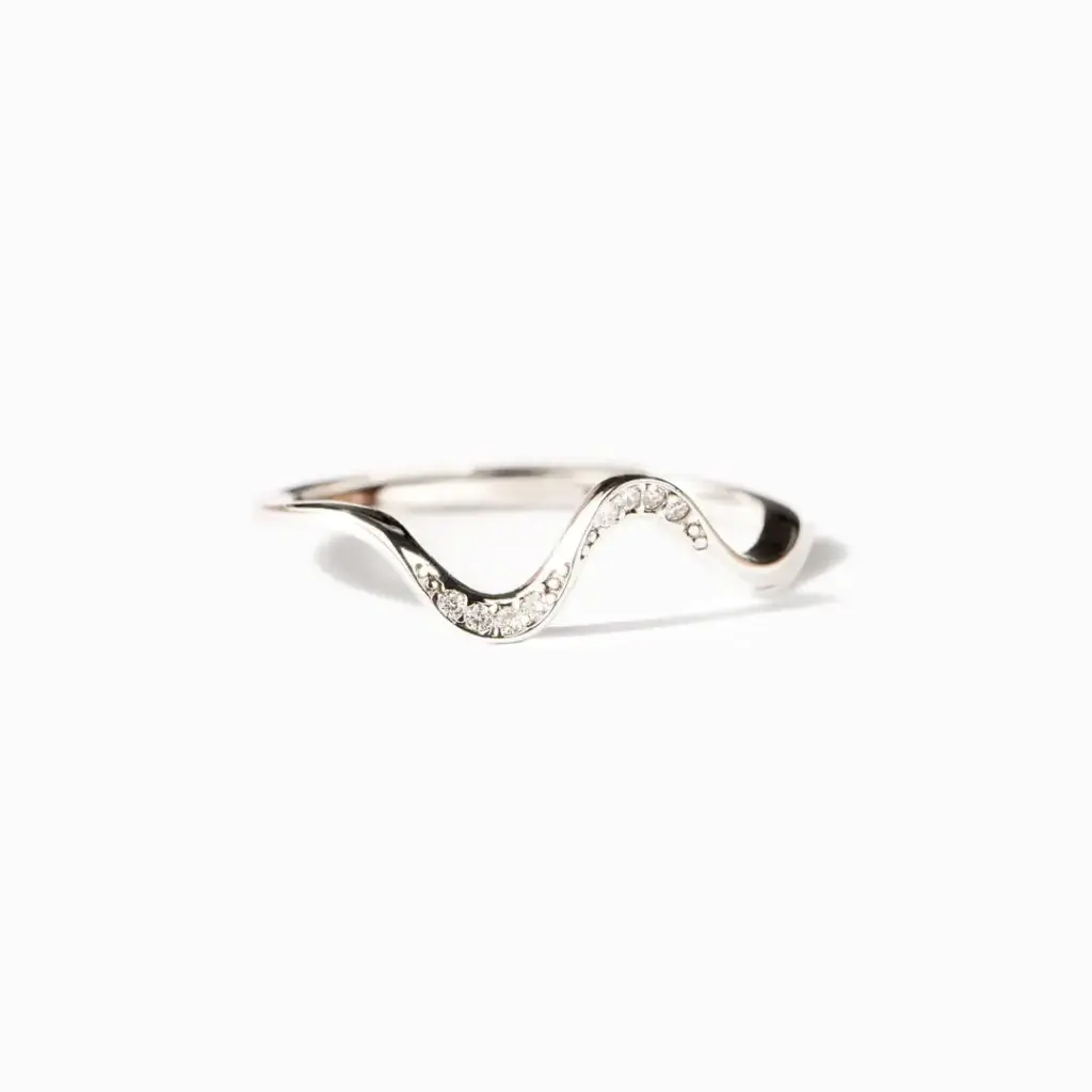925 Sterling Silver Zircon Geometric Wave Ring  - Size 9