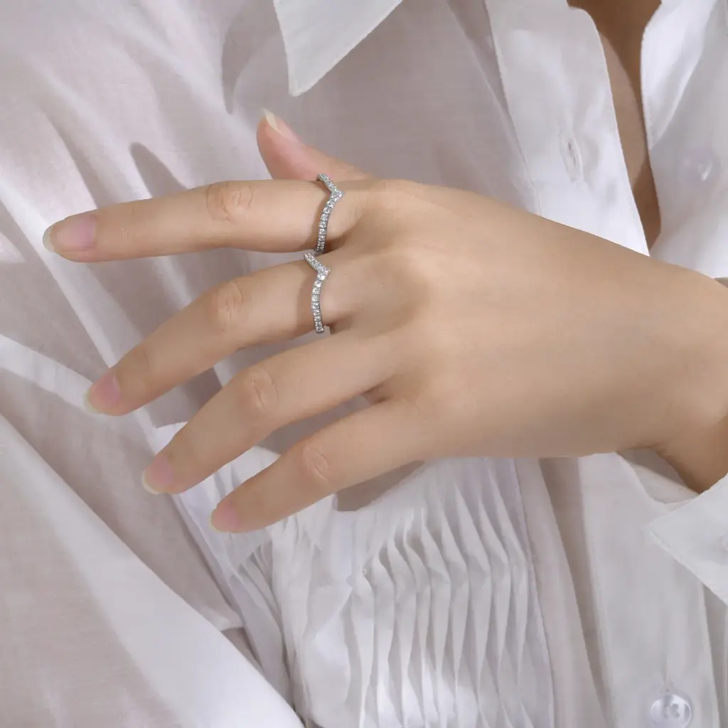 [ring226] V Shape 304 Stainless Steel Zircon Inlay Stainless Steel Ring  - Size #7