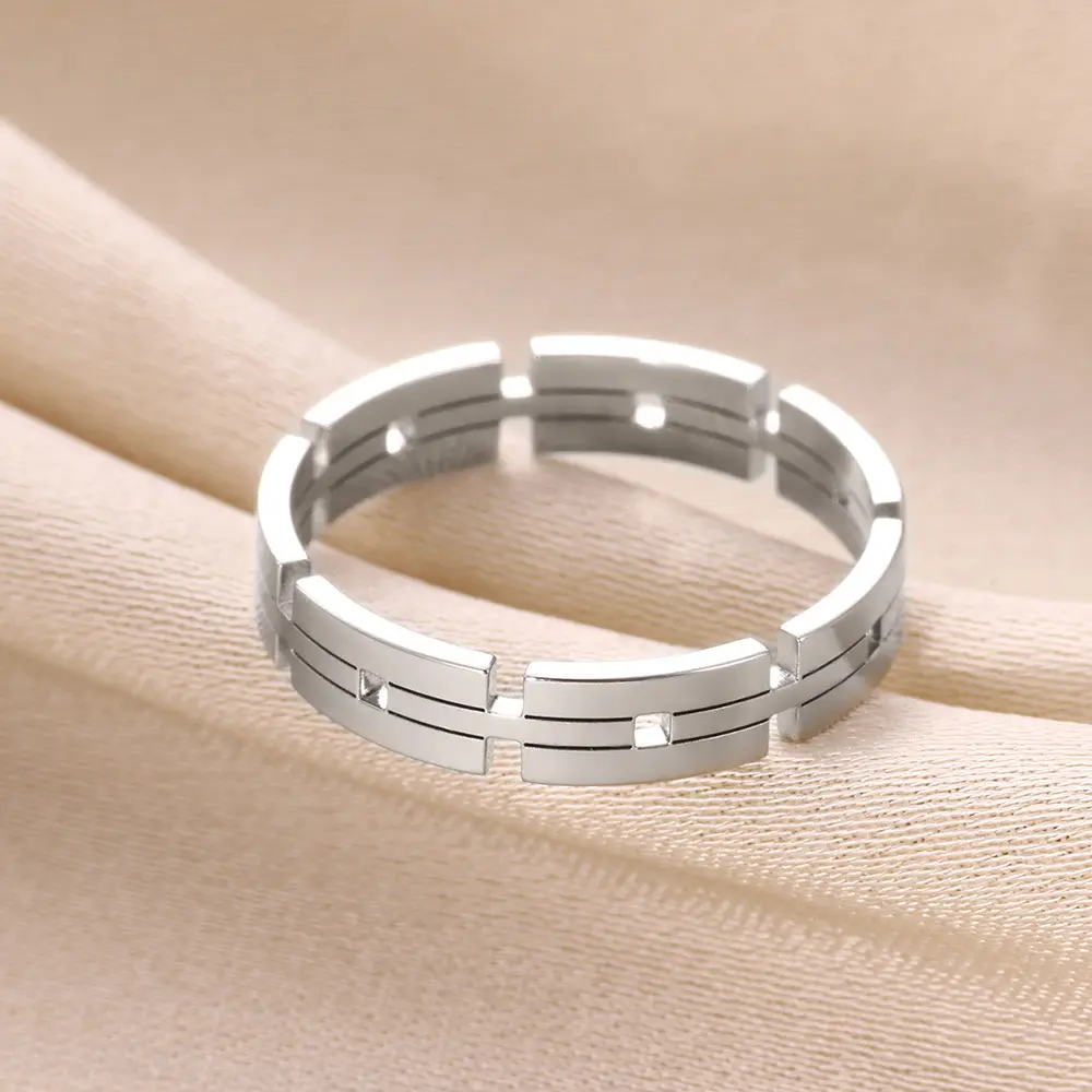 Stainless Steel Waterproof Non Tarnish Slim Chain Ring 