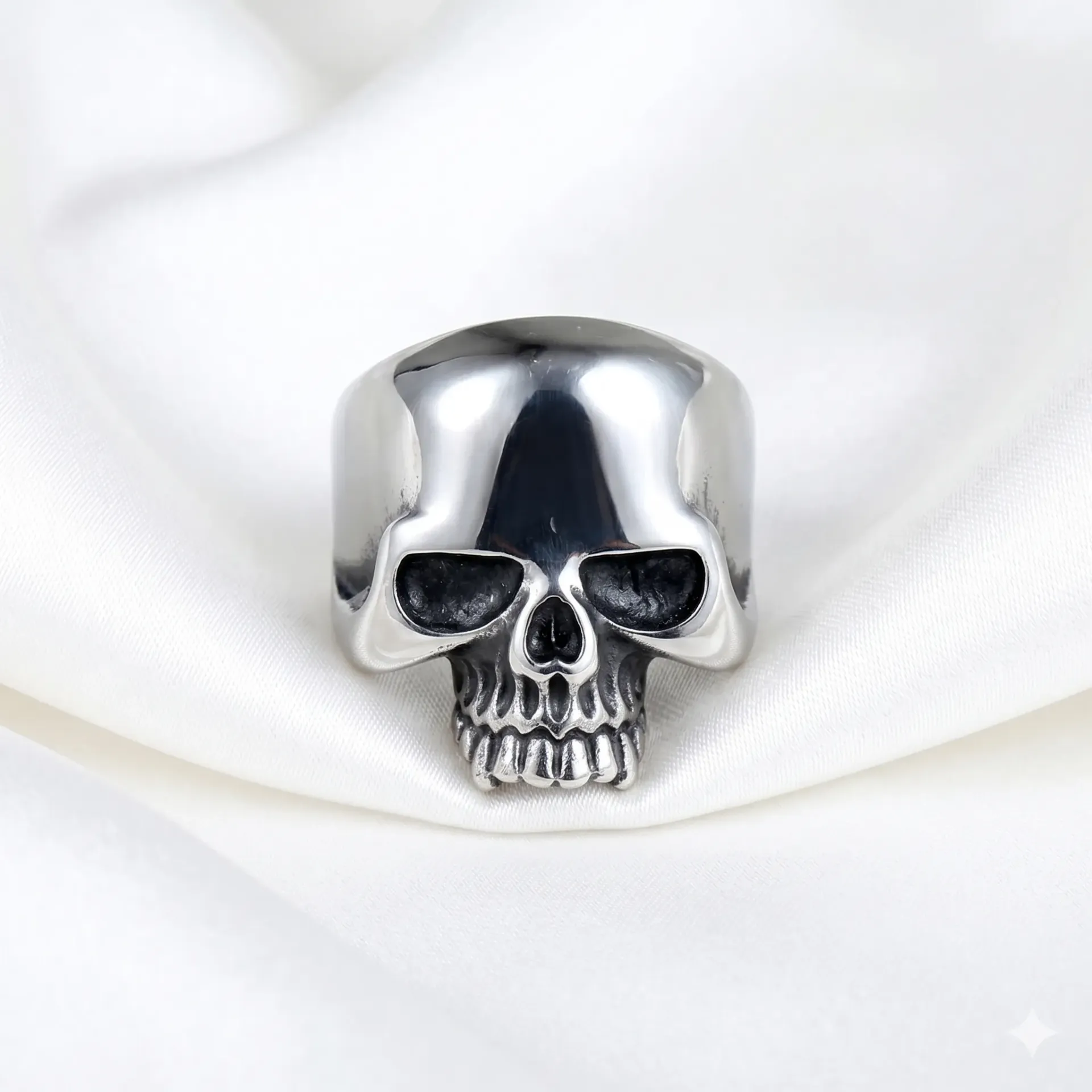 The Vanguard Steel Skull Ring
