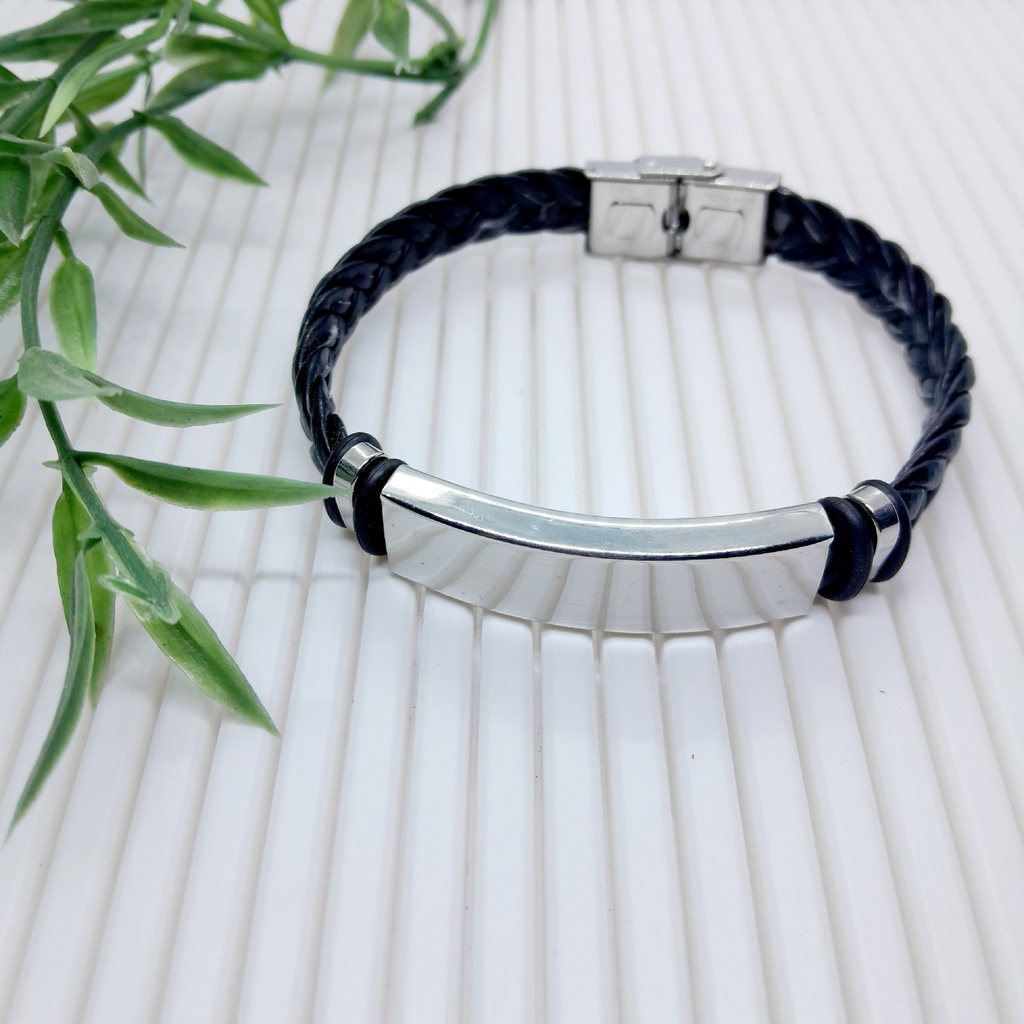 Stainless Steel Smooth Bend  Leather Braided Bracelet
