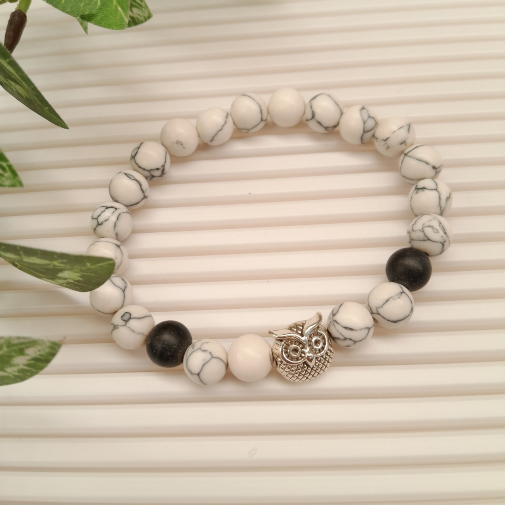Stretch bracelet made with Natural stones