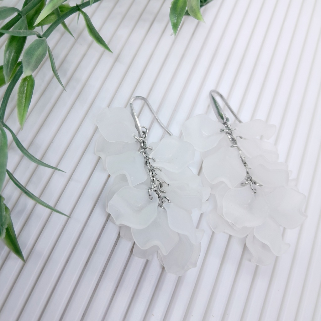 [ear48] Stainless Steel Hook with acrylic leafs