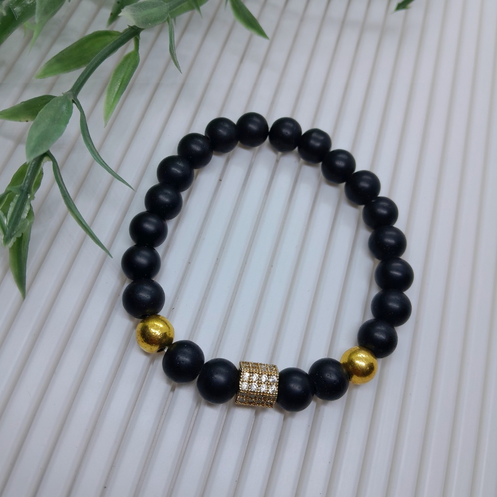 Stretch bracelet with natural stone beads