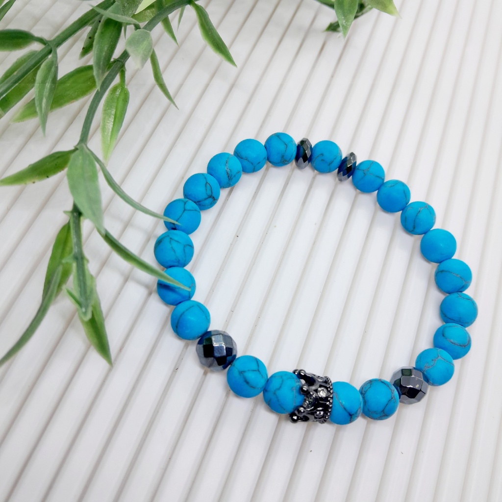 Stretch bracelet with natural stone beads