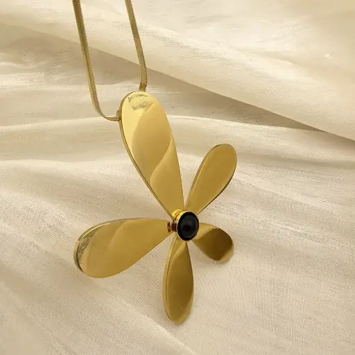 [neck145] Gold Stainless Steel Flower Necklace 