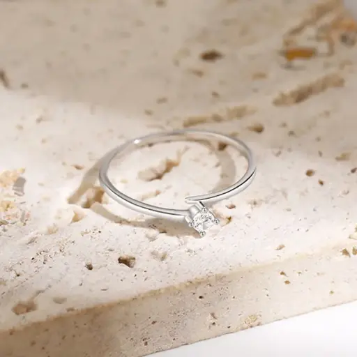 [ring157] Sterling Silver open ring with Cubic Zirconia stone