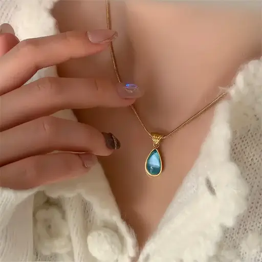 [neck196]  Elegant Water Droplets Titanium Steel Inlay Zircon Pendant Necklace